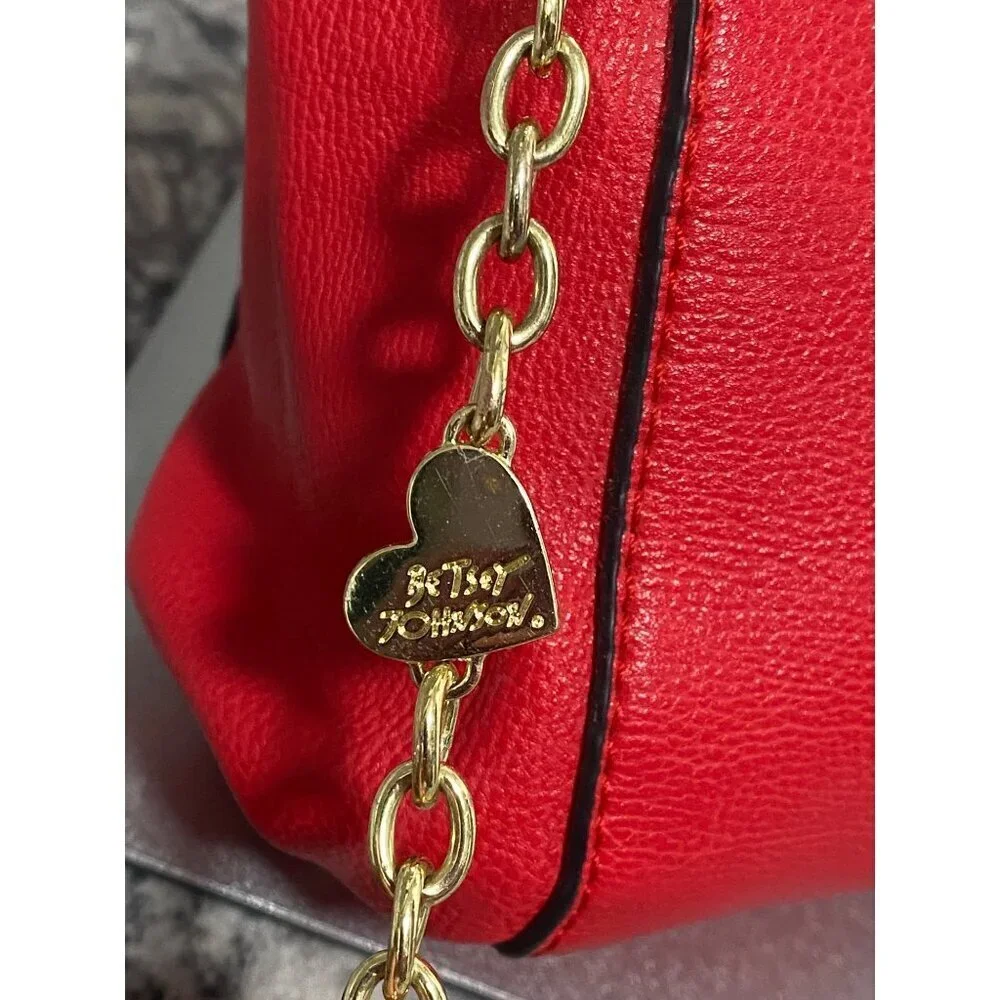 Betsey Johnson Bow Shoulder Crossbody Bag in Red